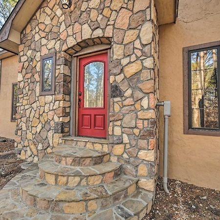 Tudor-Style Broken Bow Cottage With Hot Tub And Decks! Stephens Gap Экстерьер фото