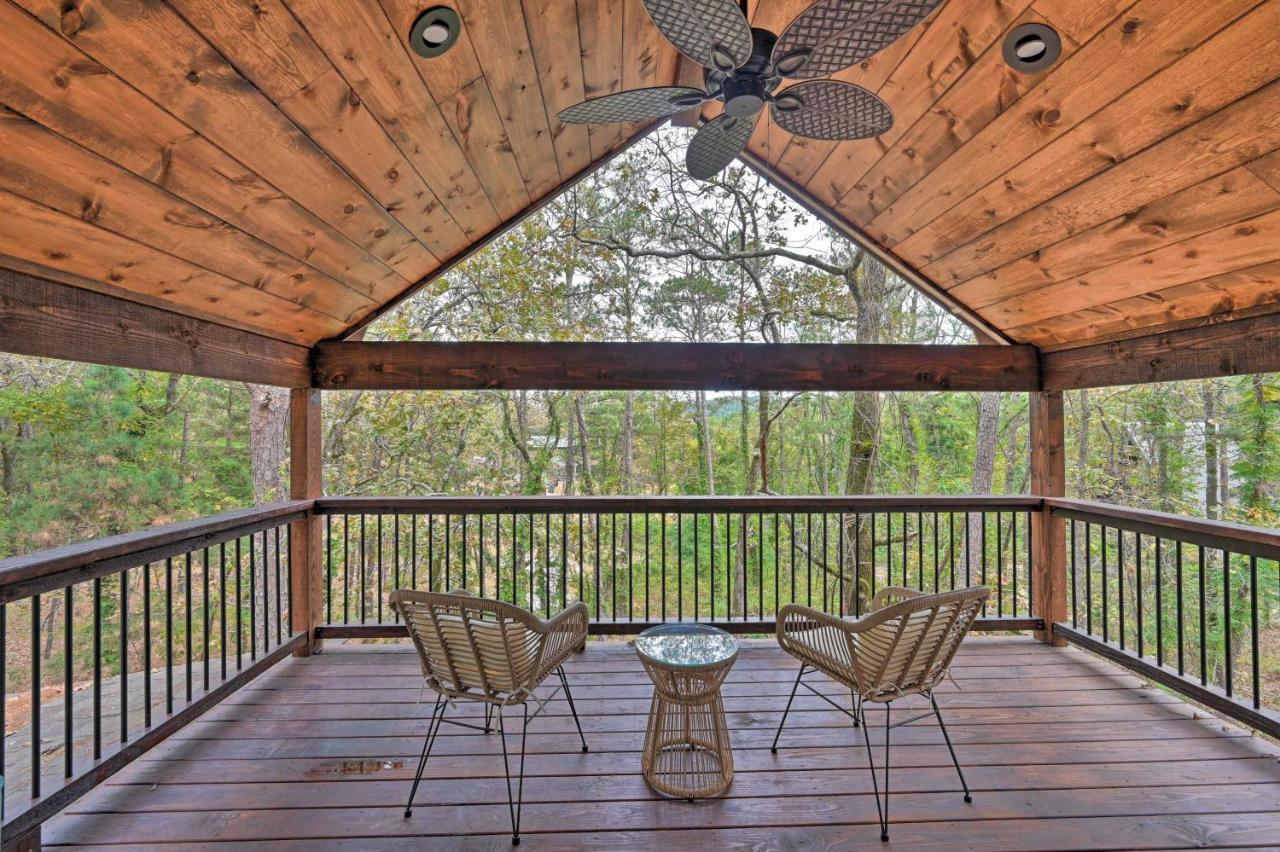 Tudor-Style Broken Bow Cottage With Hot Tub And Decks! Stephens Gap Экстерьер фото